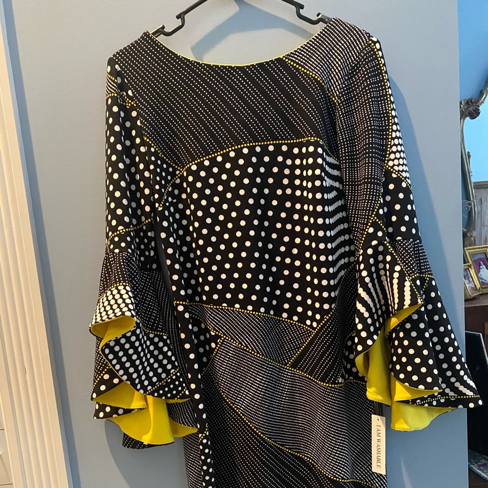 Cute washable New NWT black polka dot dress